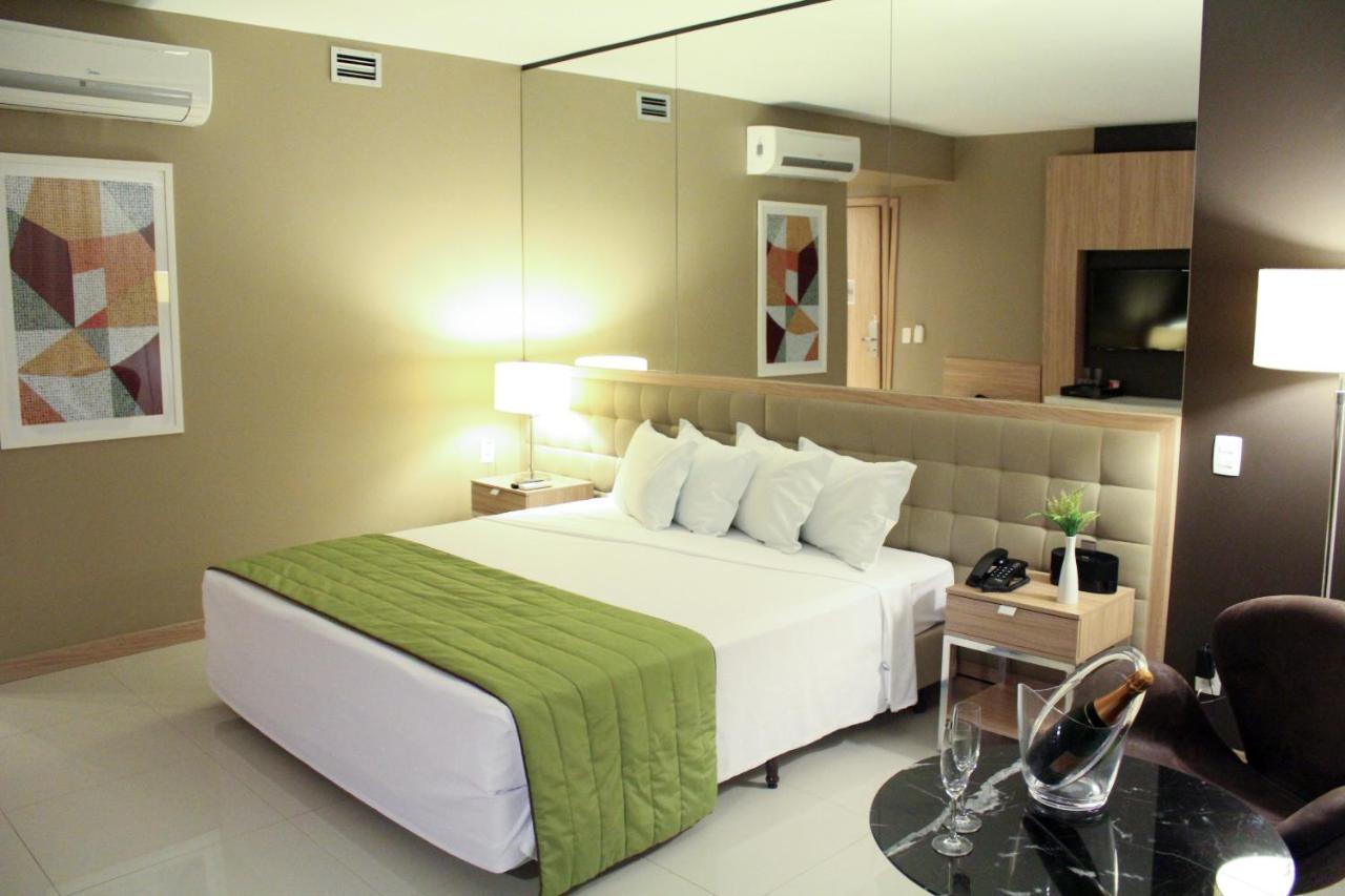Esuites Savassi Toscanini Belo Horizonte Exterior photo
