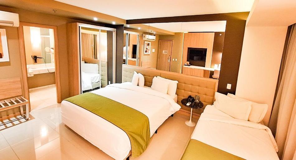 Esuites Savassi Toscanini Belo Horizonte Exterior photo