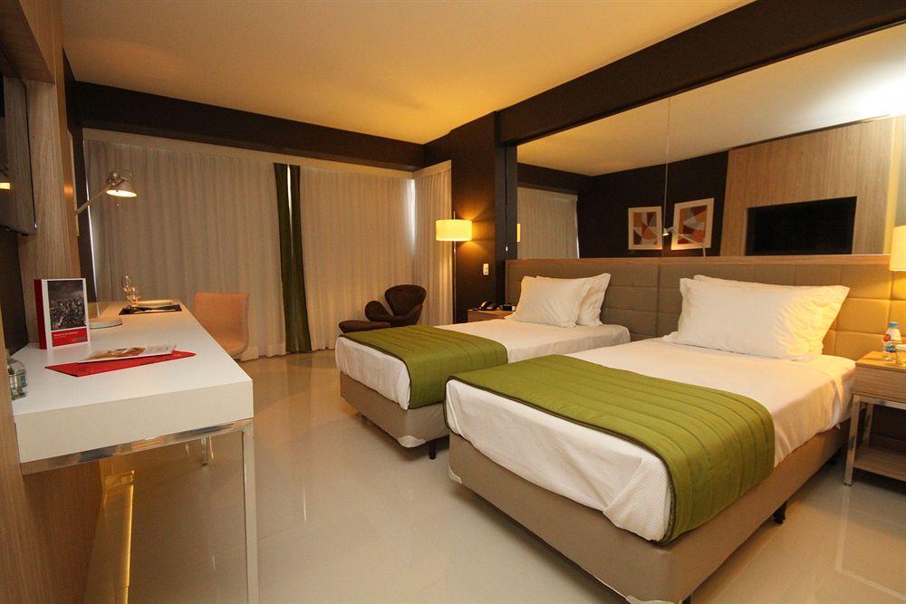 Esuites Savassi Toscanini Belo Horizonte Exterior photo